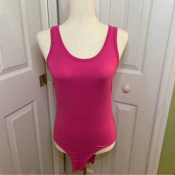 Fashion Nova “Devine” Basic tank bodysuit - Picture 3 of 10